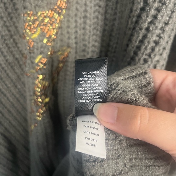 New torrid Chunky Pullover Tunic Sweater grey lightening bolt size 5x - Picture 7 of 8